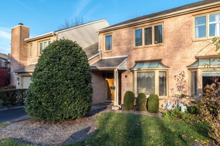 68 Amity Dr, Chesterbrook, Pennsylvania 19087, Stati Uniti