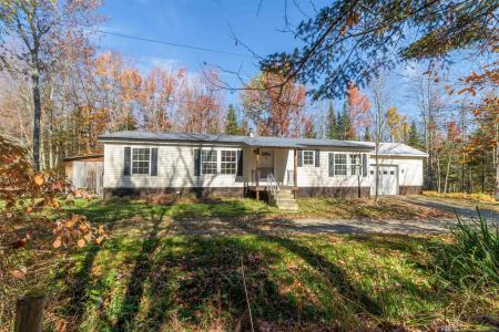 444 Bowenville Road, Troy, Вермонт 05859, Соединенные Штаты