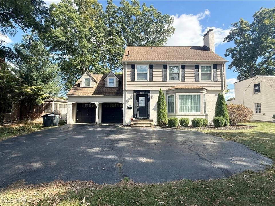 1054 Genesee Avenue NE, Warren, Ohio 44483, USA