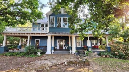 224 W Chickasaw Street, Tahlequah, Oklahoma 74464, Estados Unidos