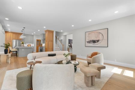 16 Chevas Road, Avon, קונטיקט 06001, ארצות הברית של אמריקה