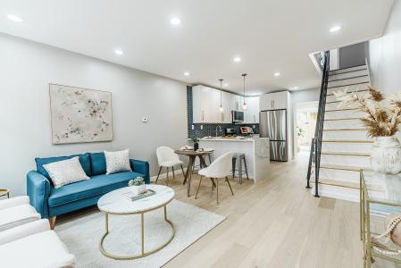 112 Hoffman Street, Philadelphia, Pennsylvania 19148, USA