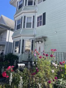 210 Whitman Street Unit 2, New Bedford, 麻薩諸塞州 02745, 美國