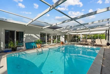 114 14th St., Belleair Beach, Florida 33786, USA