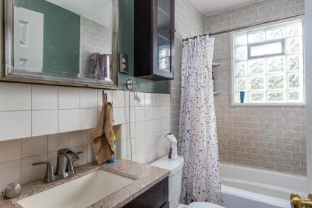 102 E Cameron Street, New London, Wisconsin 54961, Estados Unidos