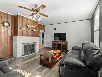 12024 Point Creek Rd, Newton, Wisconsin 53063, Estados Unidos