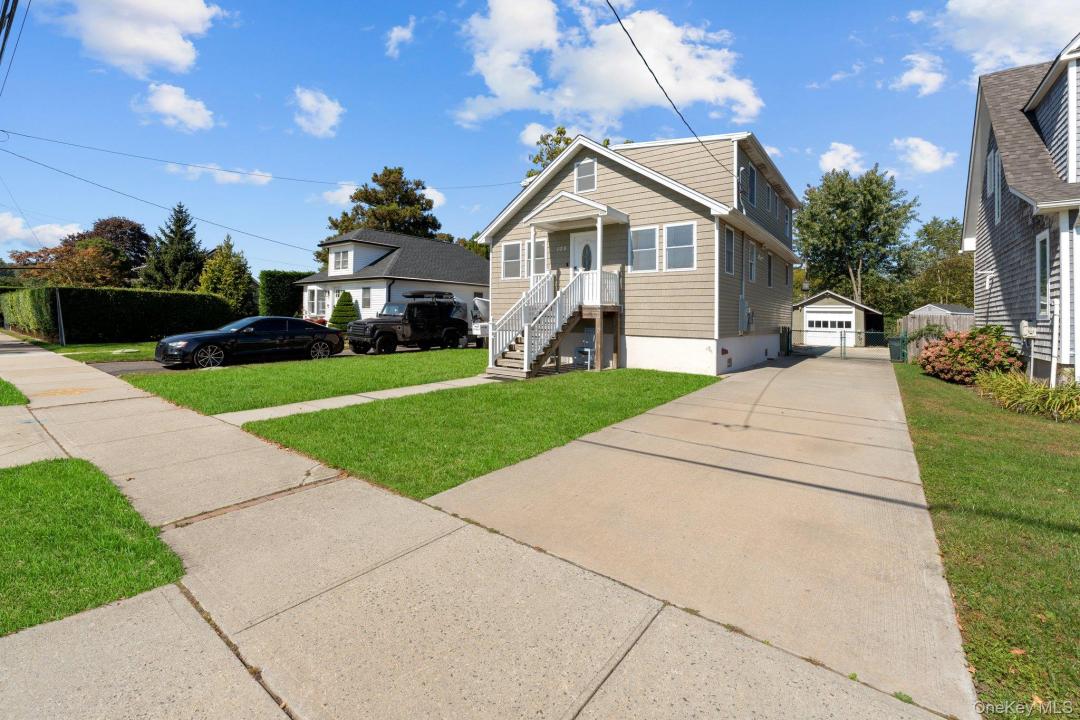 109 Laurel Street, Patchogue, New York 11772