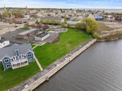 1609 16th St Unit A, Two Rivers, ויסקונסין 54241, ארצות הברית של אמריקה 