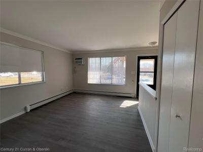 25159 Franklin Terrace , 8, South Lyon, מישיגן 48178, ארצות הברית של אמריקה 