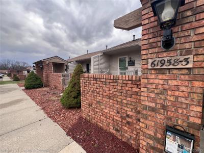 61958 Ticonderoga Drive, South Lyon, 密西根州 48178, 美國