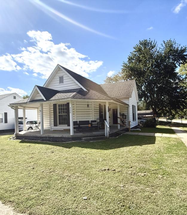 328 N West St, Sullivan, Indiana 47882, Estados Unidos