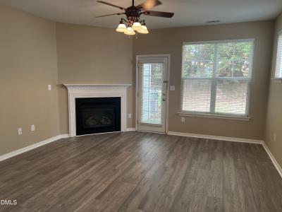 8817 Camden Park Drive, Raleigh, Kuzey Karolina 27613, Amerika Birleşik Devletleri