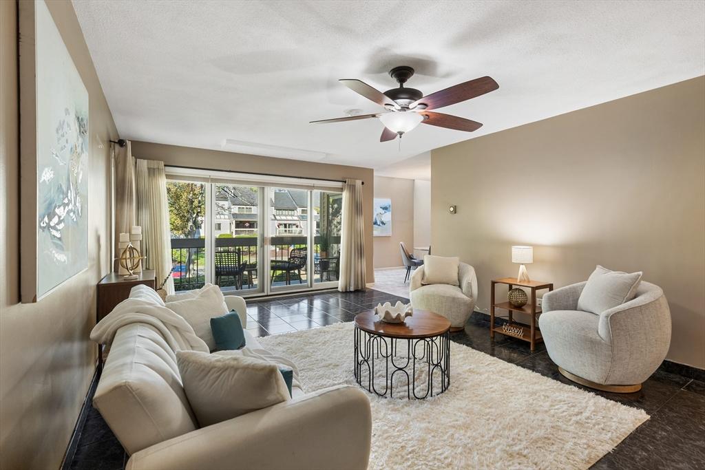 1100 Salem Street , 58, Lynnfield, Massachusetts 01940