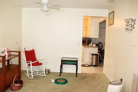 6990 Versailles N #13, Pinellas Park, Florida 33781