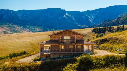 71 Lower Hideaway Lane, Sheridan, Wyoming 82801