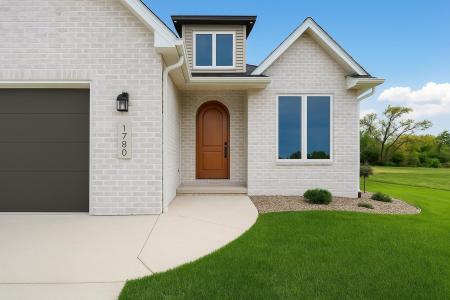 1780 BOBBY JONES Drive, De Pere, Wisconsin 54115, USA