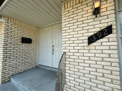 392 WESTMEADE Drive, Gretna, Louisiana 70056, USA