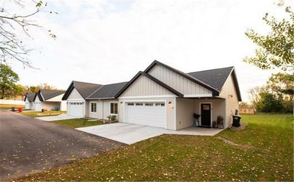 323 1/2 Fairgrounds Road 4, Alexandria, Minnesota 56308, Stati Uniti