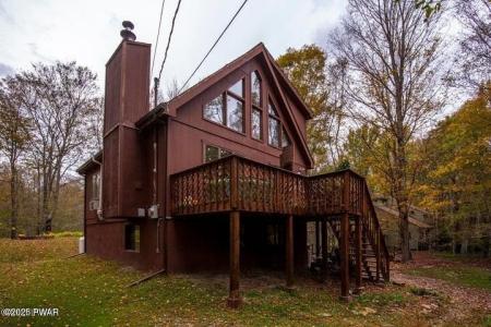 1008 Woodstone Road, Newfoundland, Pennsylvania 18445, Stati Uniti