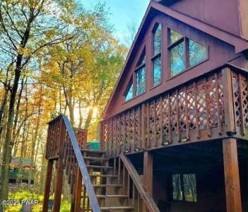 1008 Woodstone Road, Newfoundland, Pennsylvania 18445, Stati Uniti