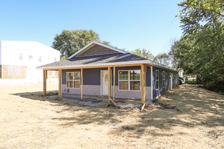 106 W Library, Huntsville, 密蘇里州 65259, 美國