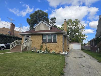 616 W Keith Avenue, Waukegan, אילינוי 60085, ארצות הברית של אמריקה