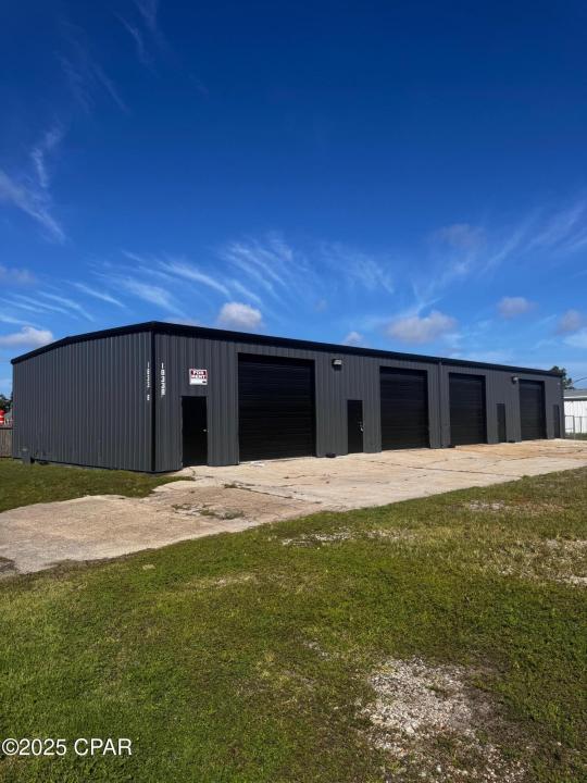 1833 N East Avenue B, Panama City, Флорида 32405, Соединенные Штаты