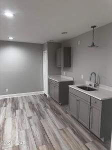 1833 N East Avenue B, Panama City, Флорида 32405, Соединенные Штаты