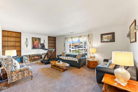 1877 Pelican Avenue, Ventura, Kaliforniya 93003, Amerika Birleşik Devletleri