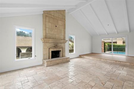 160 Summit Road, La Verne, California 91750, Stati Uniti