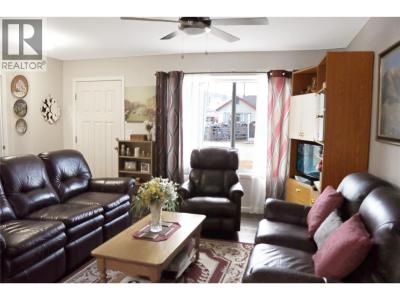 316 FENCHURCH AVENUE, Princeton, Colombie-Britannique V0X 1W0, Canada