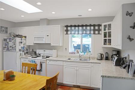 316 FENCHURCH AVENUE, Princeton, British Columbia V0X 1W0, Canada