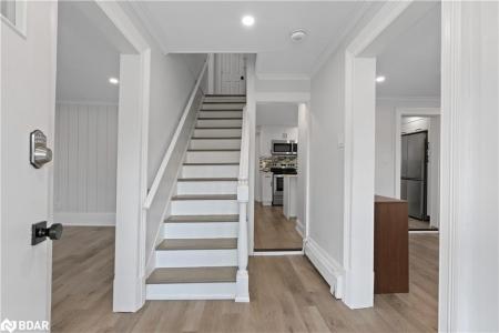 33 MINNESOTA STREET, Collingwood, Ontario L9Y 3S2, Canadá