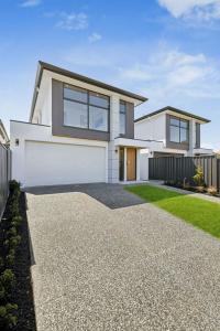 97 Harding Street, Somerton Park, SA 5044, Australia