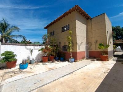 principal  ANTONIO JOSE DE SUCRE casa quinta, Pampatar, Nueva Esparta 6301, Venezuela