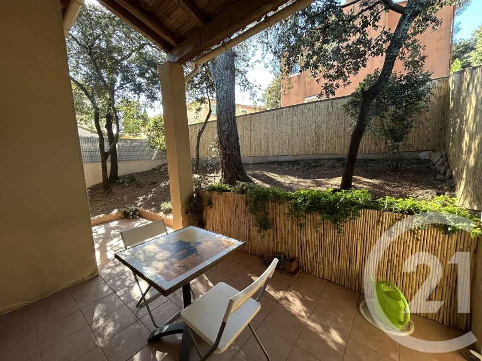 Nimes, Languedoc-Roussillon 30900, Pháp