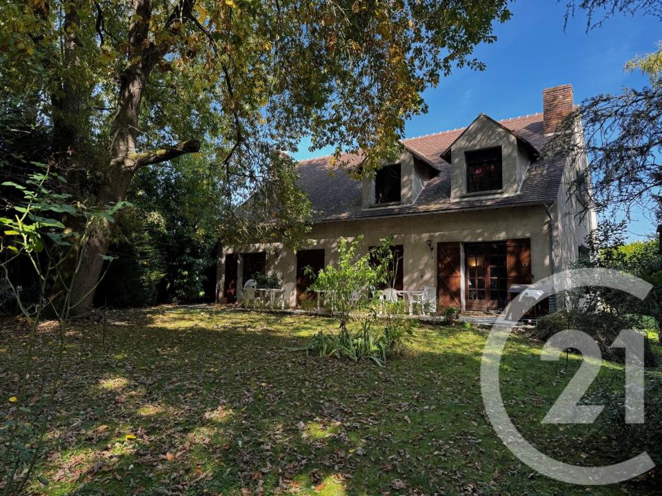 Cely En Biere, Île-de-France 77930, Fransa