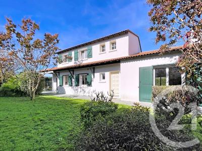 Reze, Pays de la Loire 44400, France