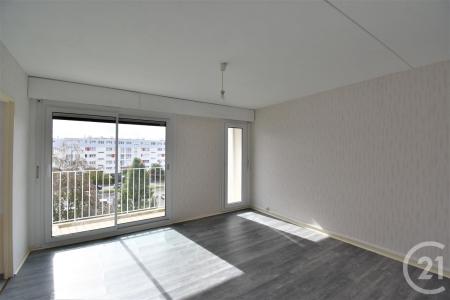 Laval, Países Del Loira 53000, Francia