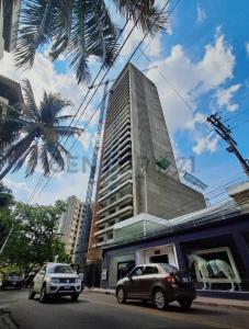 sky Tower.  Piso 25 , Equipetrol, Santa Cruz 0000, Bolivia