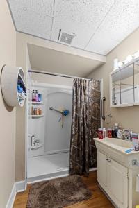 457 W 12th Avenue, Oshkosh, Wisconsin 54902, Estados Unidos