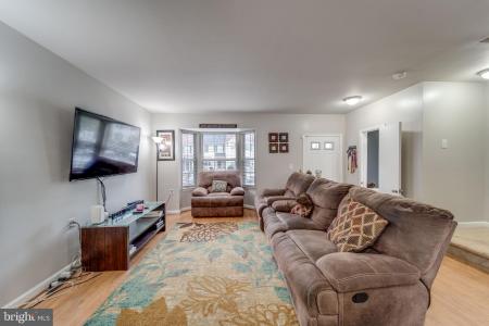 14072 Oxbridge Inn Court, Woodbridge, Virginia 22193, USA