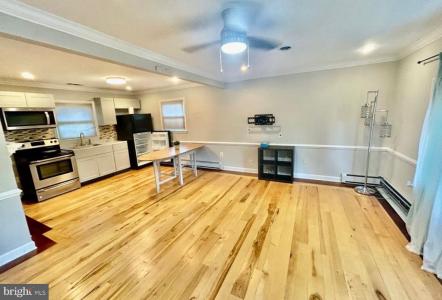 4311 Kenwood Drive, Woodbridge, Virginia 22193, Stati Uniti