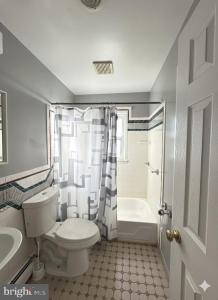 4311 Kenwood Drive, Woodbridge, Virginia 22193, Stati Uniti