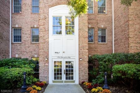 11 Zachary Way, Mount Arlington, New Jersey 07856-2322