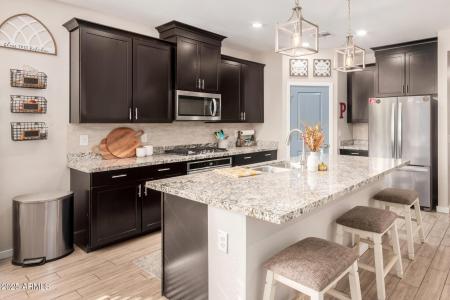 14271 W SURREY Drive, Surprise, Arizona 85379