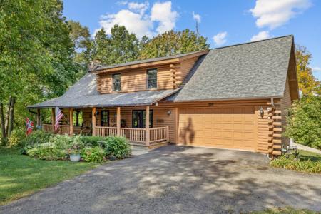 707 Quinn Rd M, McHenry, Illinois 60051, USA