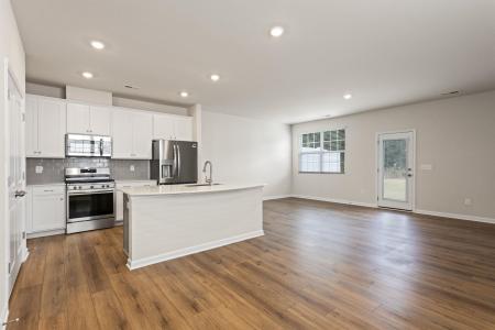 8 Loebner Lane, Simpsonville, Güney Karolina 29681, Amerika Birleşik Devletleri