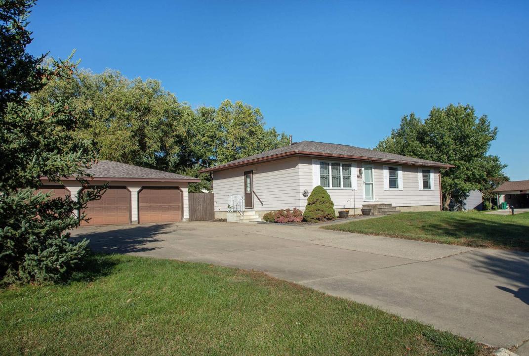 641 Amber Lane, Elk Run Heights, Iowa 50707, HOA KỲ