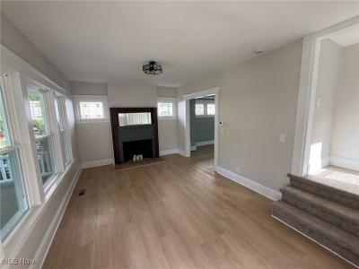 2185 Rexwood Road, Cleveland Heights, 오하이오 44118, 미국